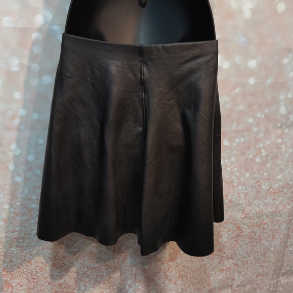 SPANX Black Faux Leather Skater Flounce Skirt - Picture 7 of 8